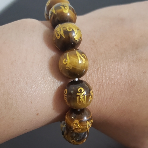 ❣Tiger's Eye Mantra Bracelet 💖 - Picture 3 of 4